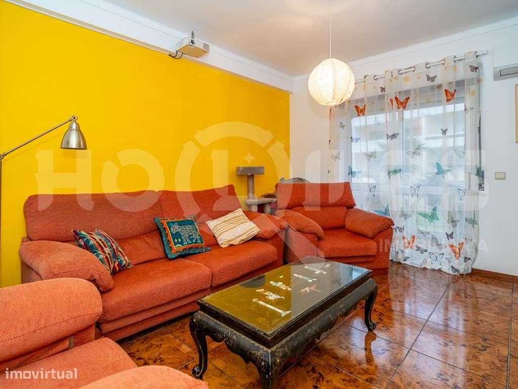 Apartamento T3 | Garagem | Arrumos | Centro Histórico-8