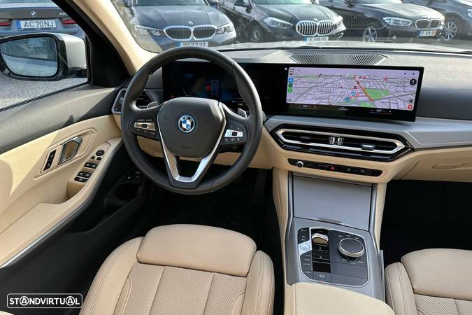 BMW 320 e Touring Auto - 4