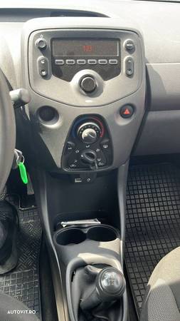 Toyota Aygo - 12