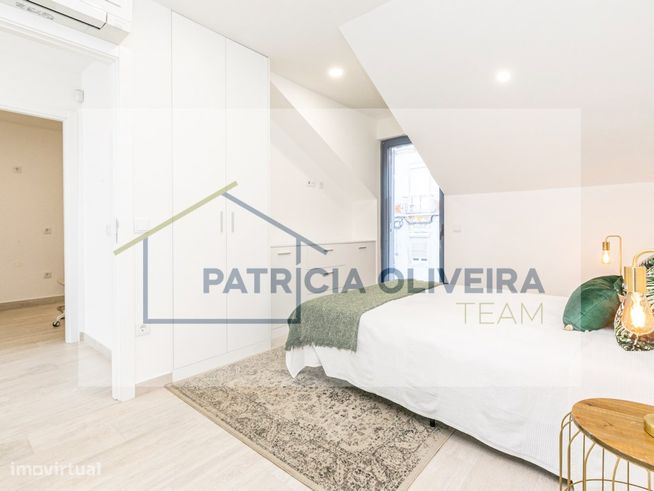 Moradia Duplex a Estrear com duas SUITES , dois TERRAÇOS E estacion...-14