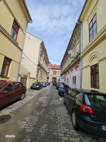 Vand ap 3 camere la Casa Ultracentral Metiano Teatru cu Termoteca.-0