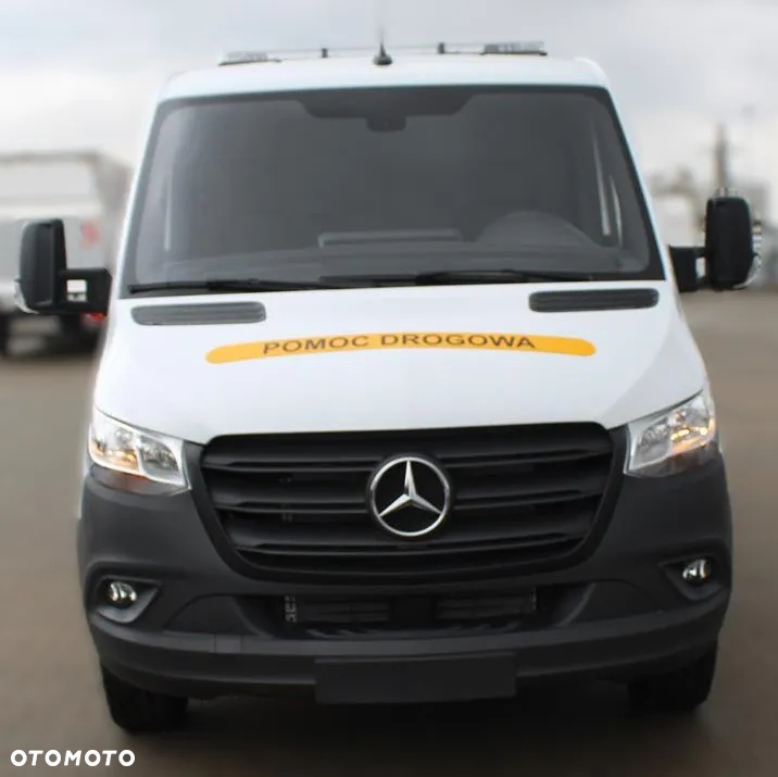 Mercedes-Benz Sprinter - 3