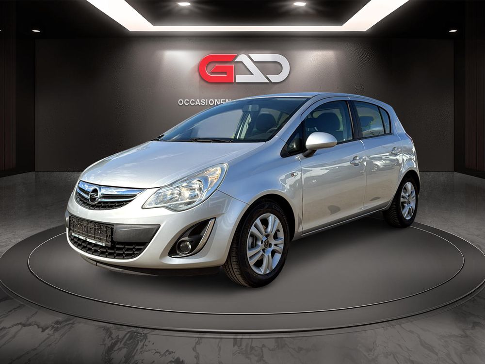 Opel Corsa D 2011