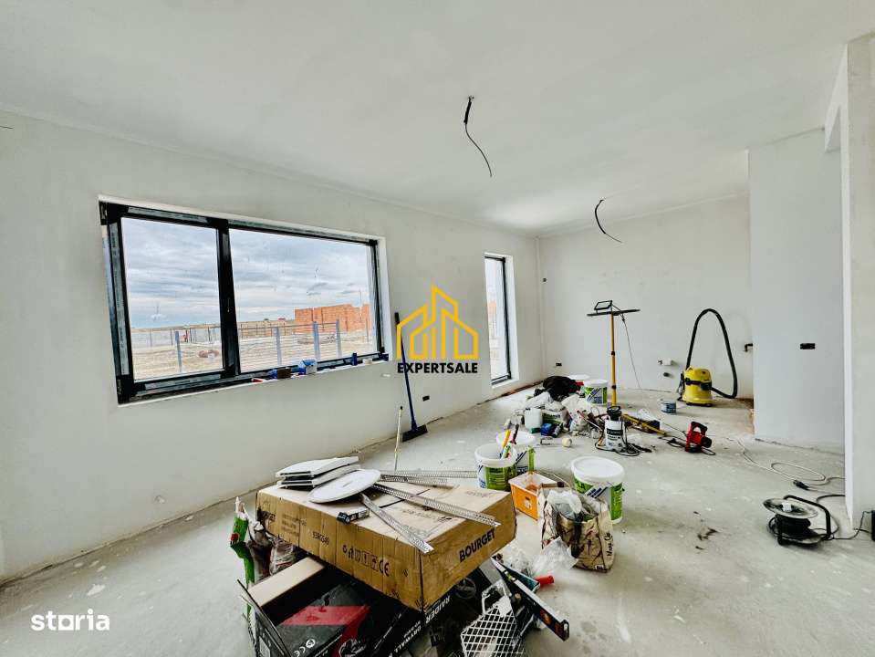 CASA CLINCENI INDIVIDUALA/330 MP TEREN/ MODERN - Imagine principală: 4/7