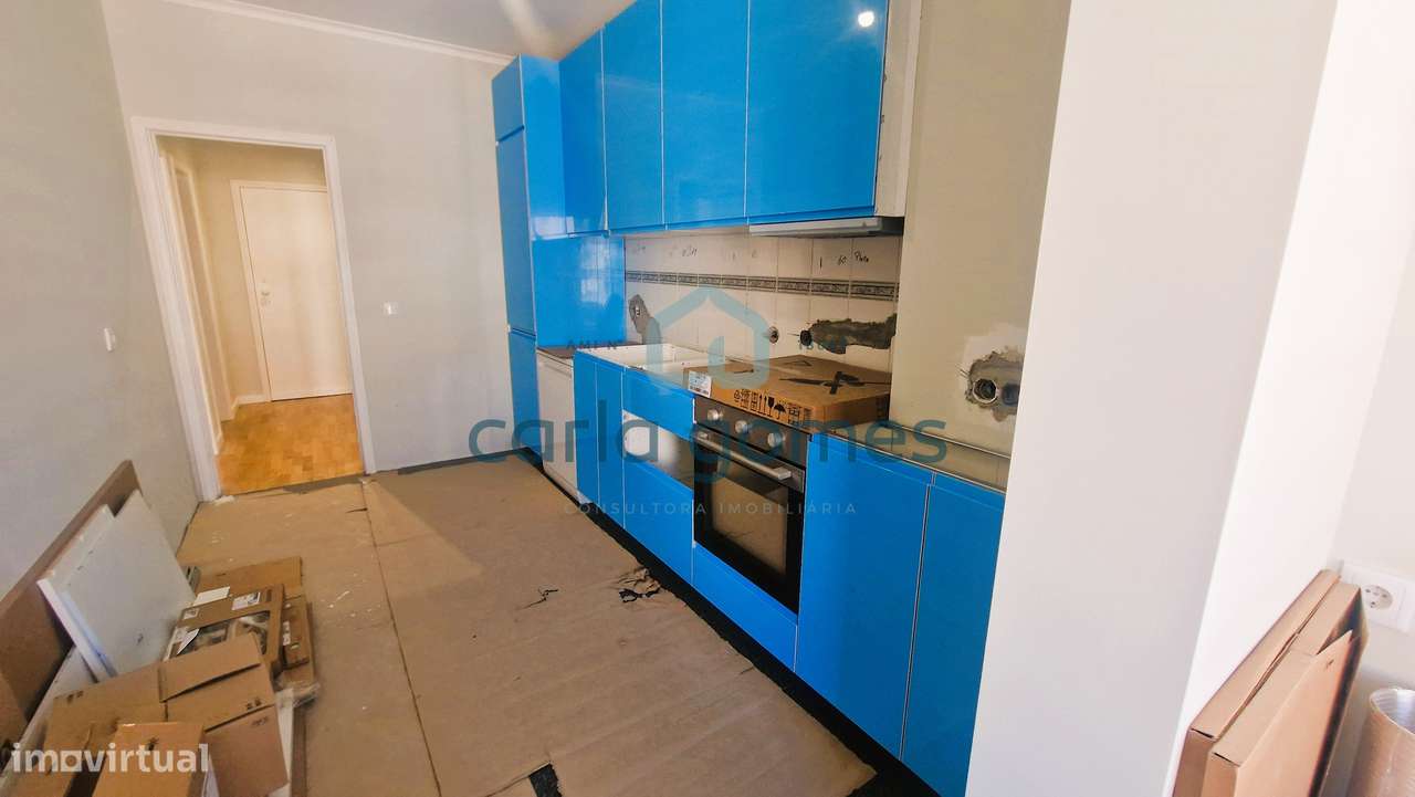 APARTAMENTO T1 C/ LUGAR DE GARAGEM ELEVADOR | VILAR PARAÍSO, V.N. GAIA-12