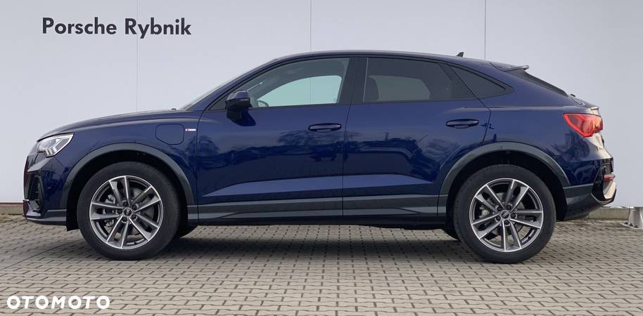 Audi Q3 Sportback - 3