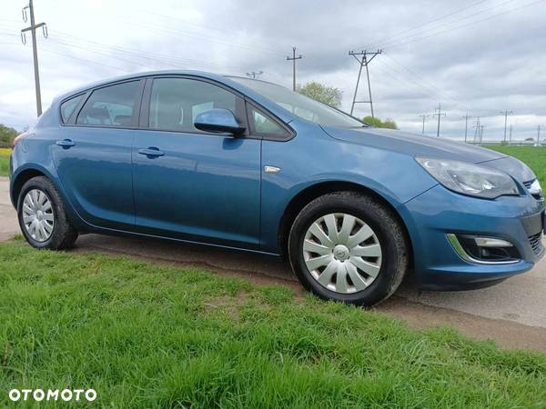 Opel Astra GTC 1.4 Turbo - 12