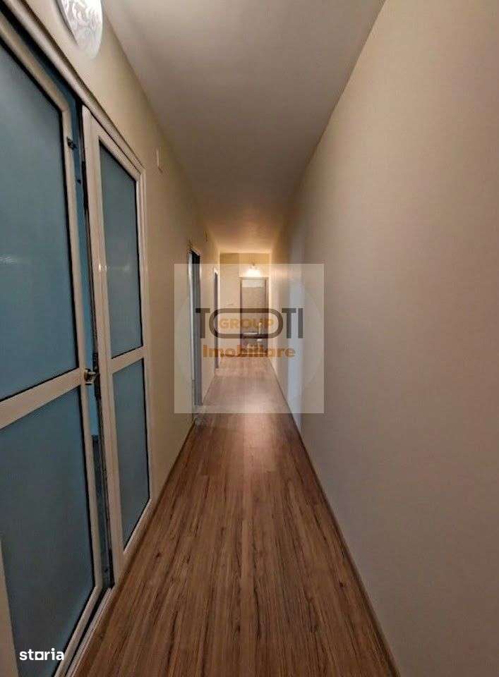 Apartament de vânzare în zona PĂCURARI, 3 camere decomandat-1