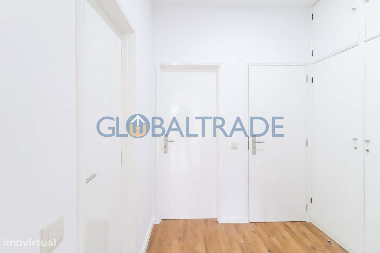 Apartamento T3 Renovado & Equipado em Águas Santas-42