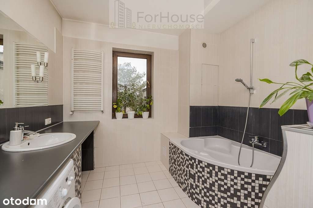 Willa przy parku. Dwa niezależne lokale.-8