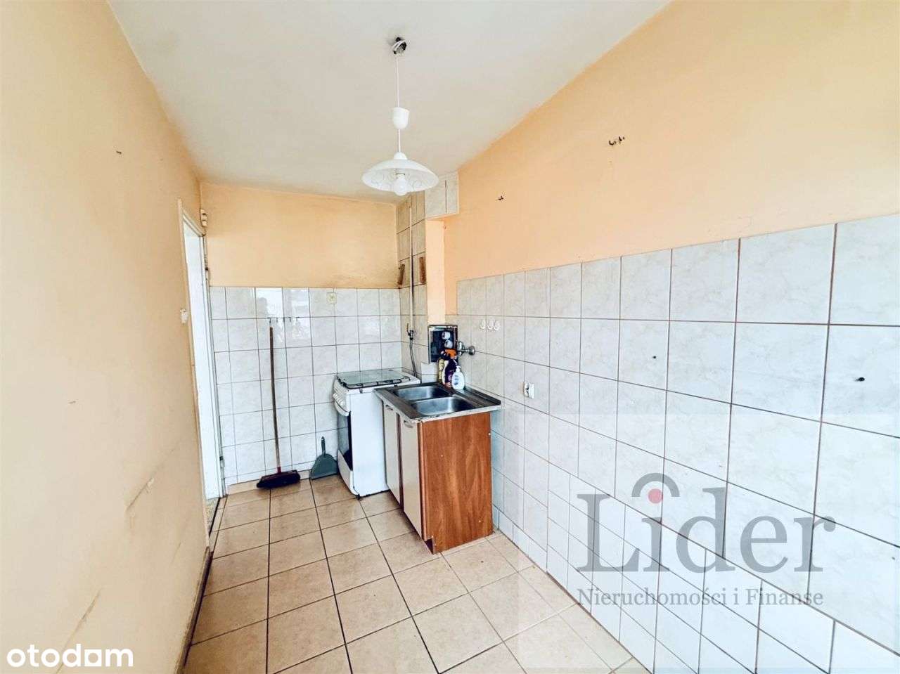 Mieszkanie na sprzedaż w ścisłym centrum miasta-13