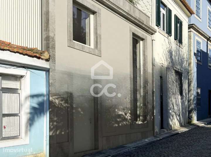 Moradia T5 com jardim, piscina e garagem na Foz Velha – Projeto de rec-9