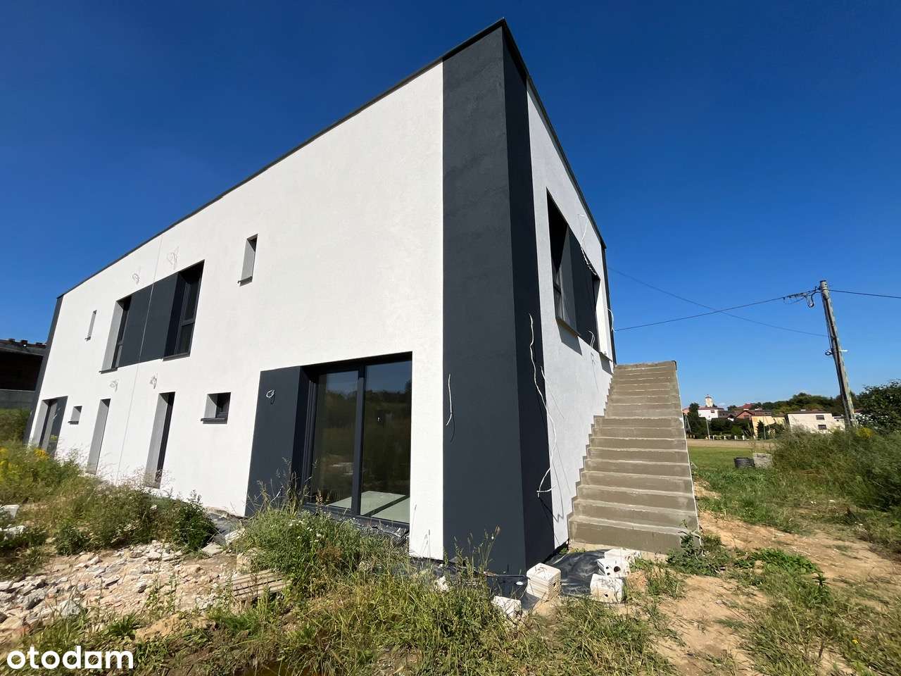 Apartament z ogródkiem i widokiem na łąkę w spokojnej okolicy-10