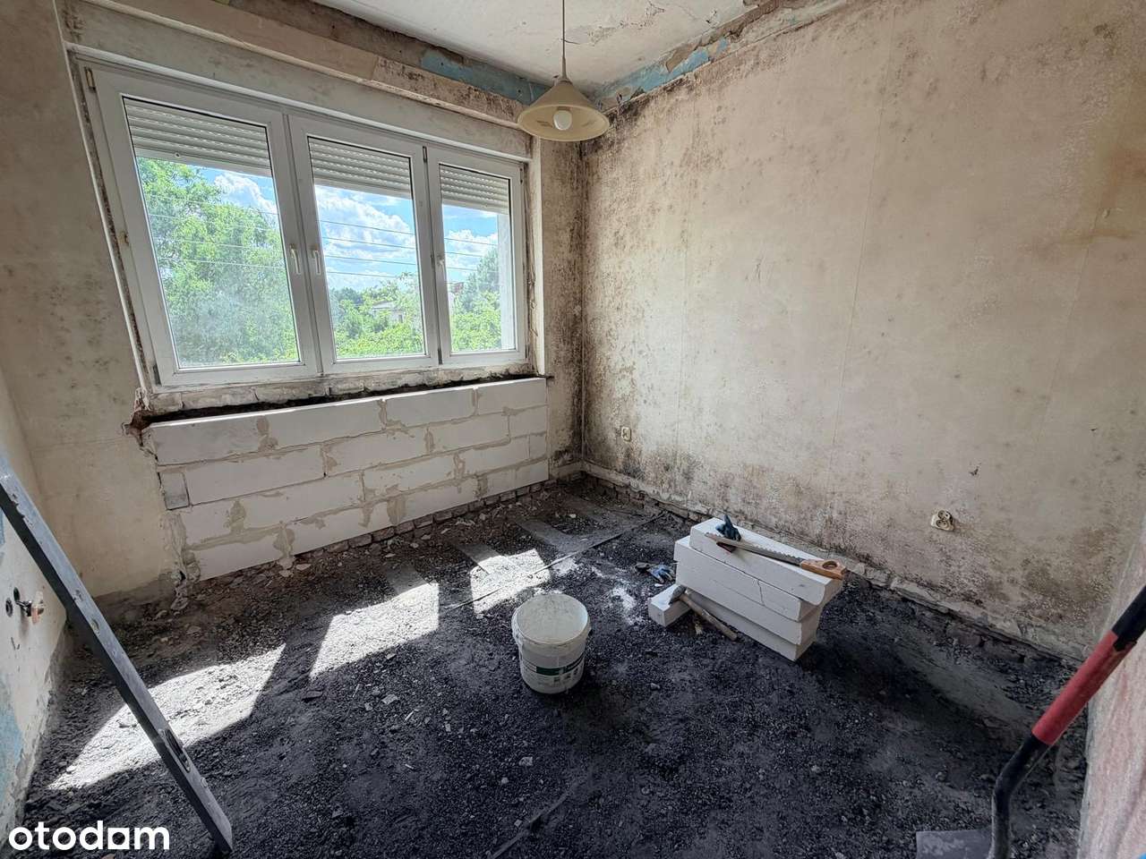DO REMONTU, Dom przy głównej ulicy,663 m² działki, idealny pod biznes!-9