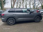 Volkswagen Touareg V6 TDI 4MOTION R-Line - 2