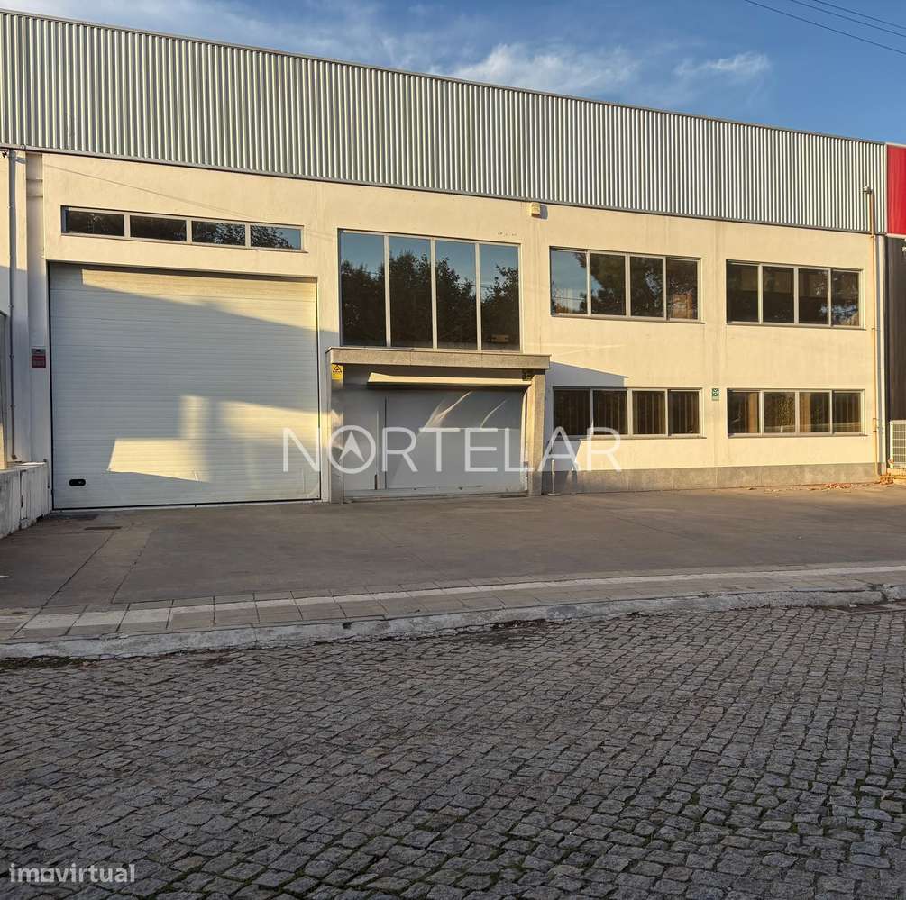 Armazém  Arrendamento em Ribeirão,Vila Nova de Famalicão - Grande imagem: 3/4