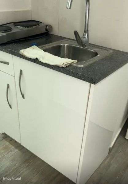 Estudio de solteiro para arrendar ( entrada imediata) - Grande imagem: 5/7