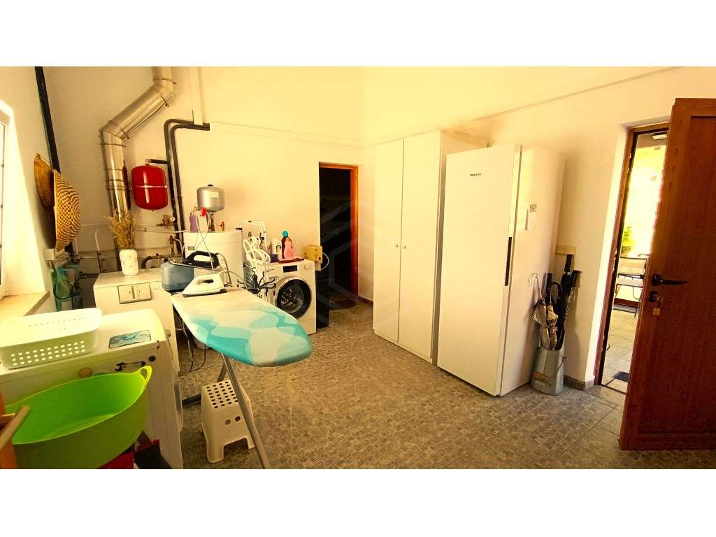 M ORADIA T3 COM PISCINA COBERTA , QUINTAL E 2 GARAGENS, BELMONTE, B...-36
