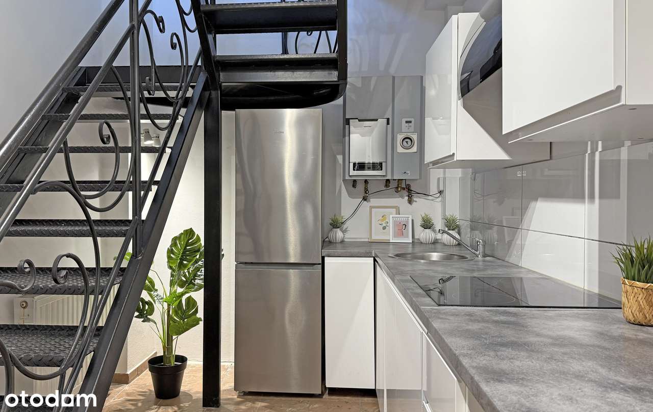 Dwupoziomowe mieszkanie na sprzedaż-8