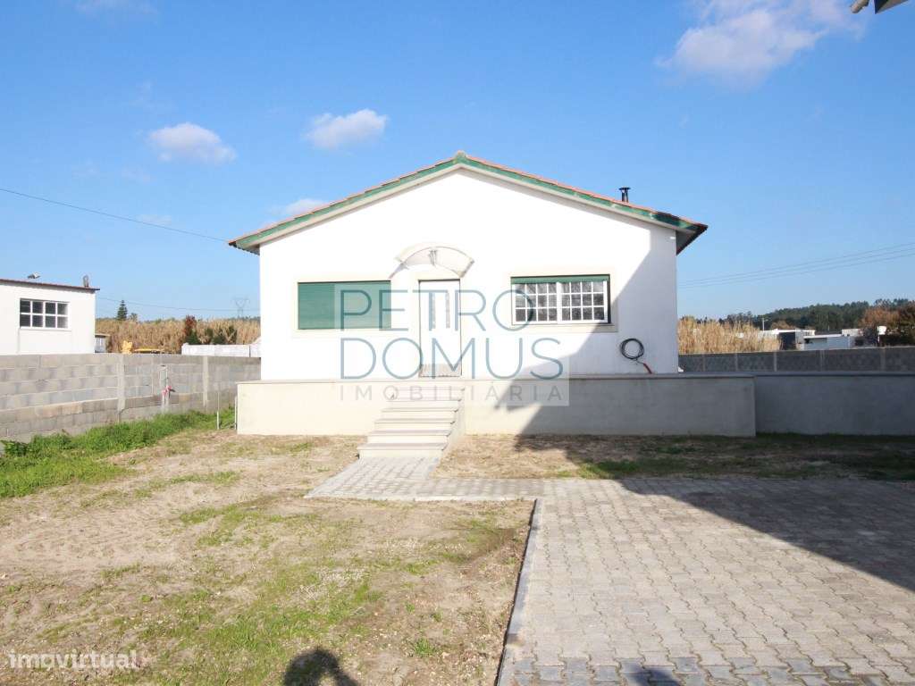 MORADIA T3 TÉRREA - REGUEIRA PONTES - Grande imagem: 2/15