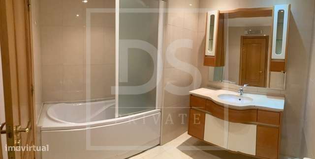 Apartamento T4 Venda em Parque das Nações,Lisboa-11
