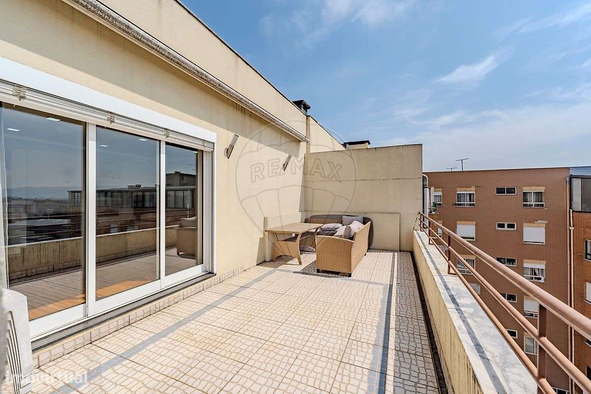 Apartamento T4 para venda-34