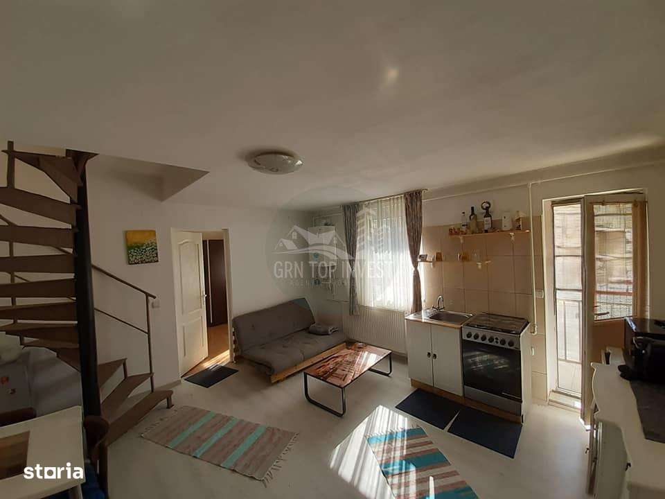 Apartament 3 camere si balcon zona Cedonia-0