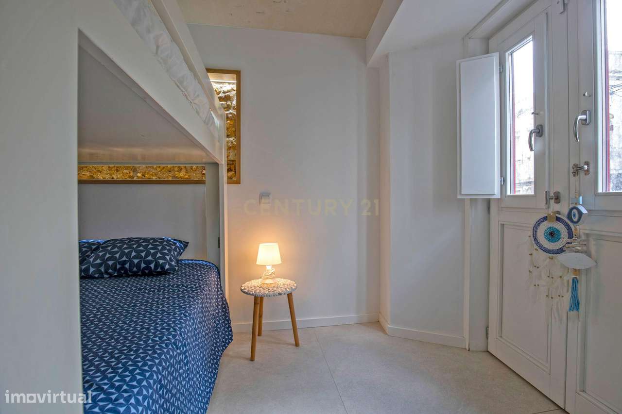 Moradia Contemporânea T3 com Terraço no Coração do Bairro do Troino –-24