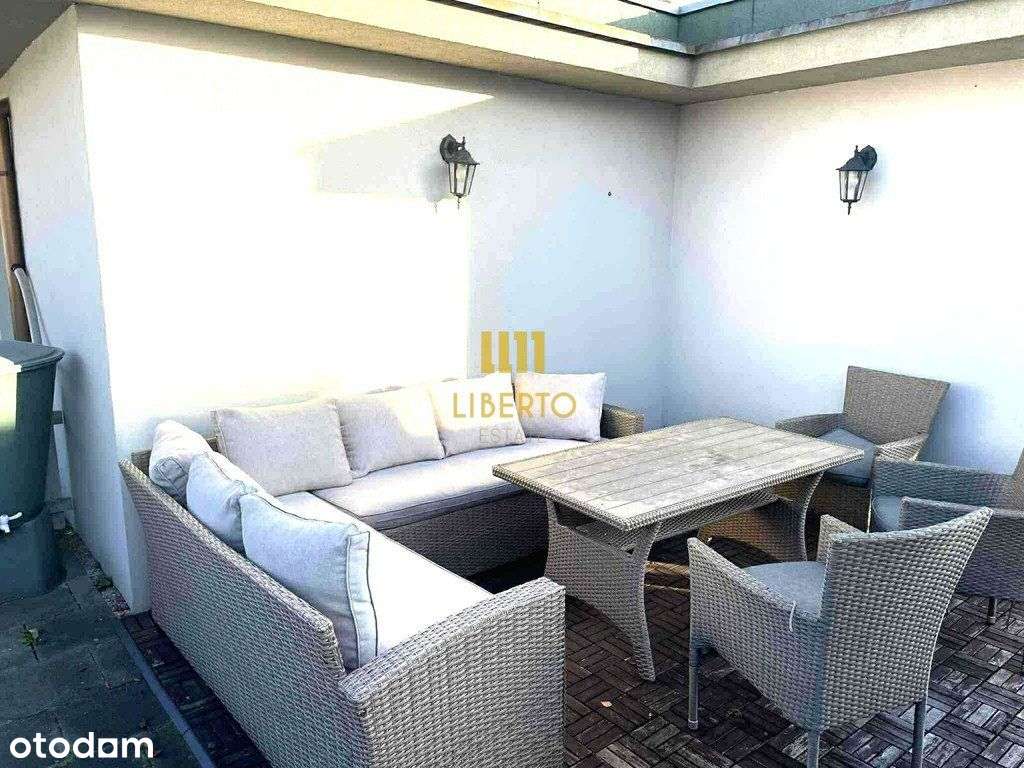 Dwupoziomowe z widokiem na las - taras 130 m2-10