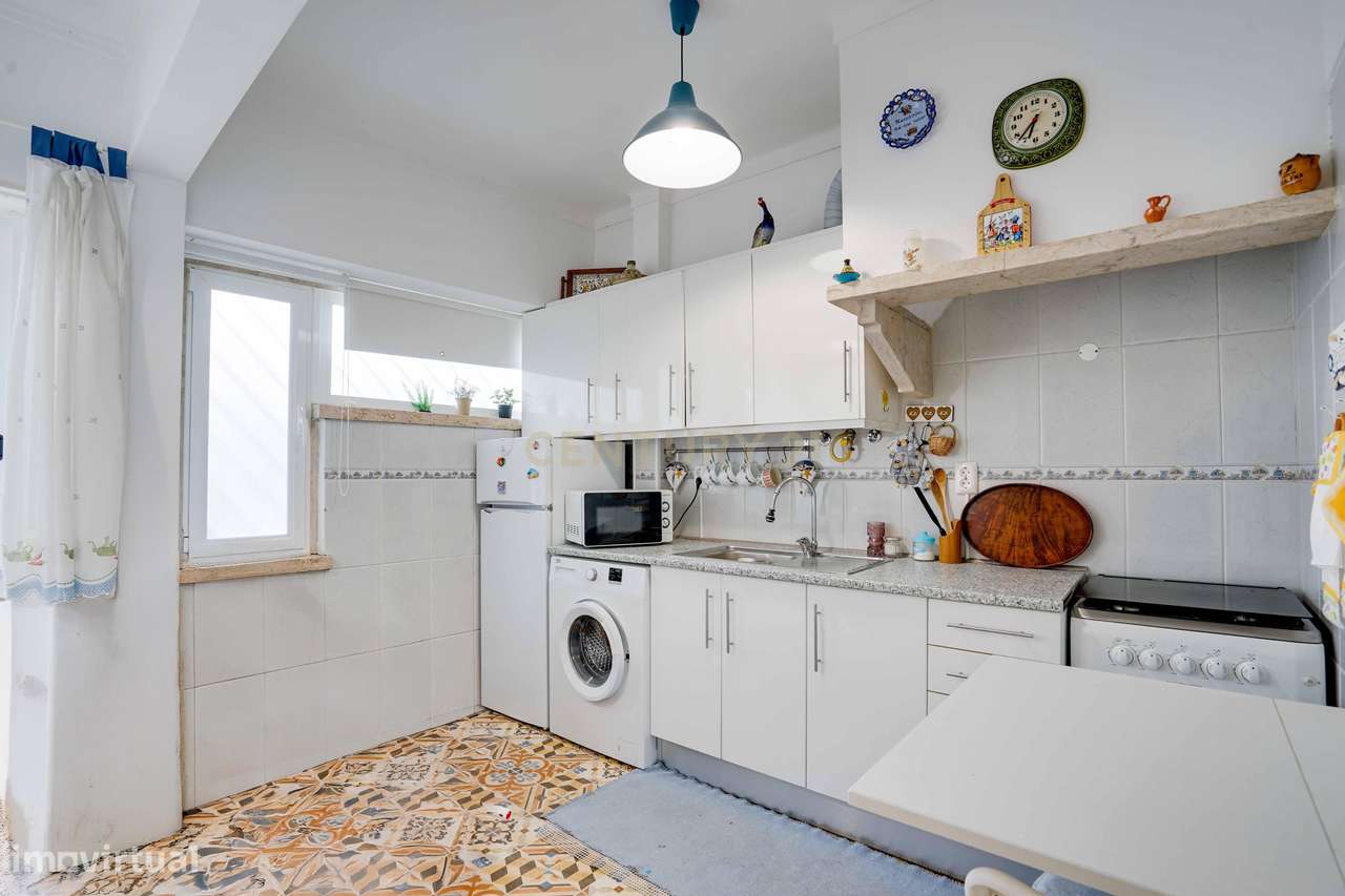 Apartamento T1 em Localização tranquila - Queluz - Grande imagem: 4/22