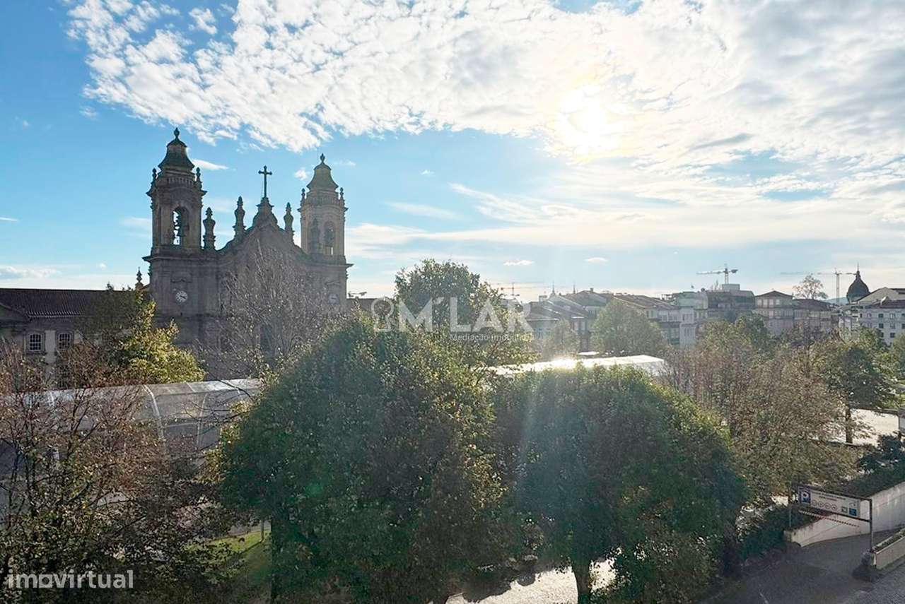 Apartamento T0 no centro da cidade de Braga-8
