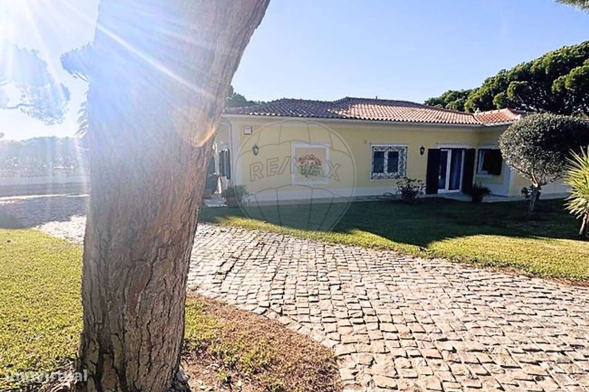 Moradia T5 para venda - Grande imagem: 2/15