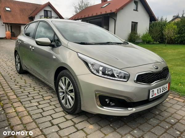 Kia Ceed 1.4 CVVT SW ISG Vision - 5