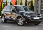 Volkswagen Touareg - 1