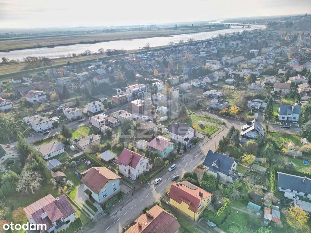 Dom w atrakcyjnej lokalizacji-1