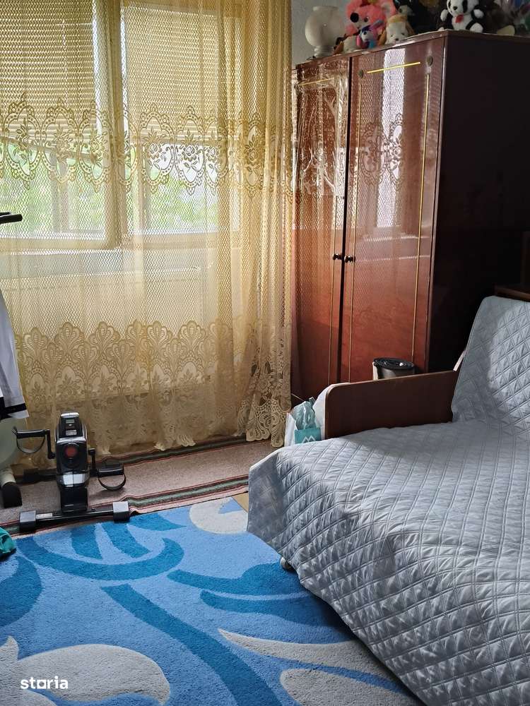 Vand apartament 3 camere zona Dorobanti 2 judetul Buzau - Imagine principală: 2/8