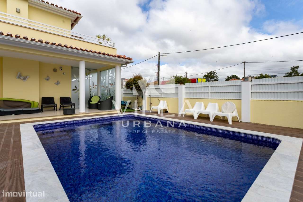 Moradia Isolada T4 em Valadares-17