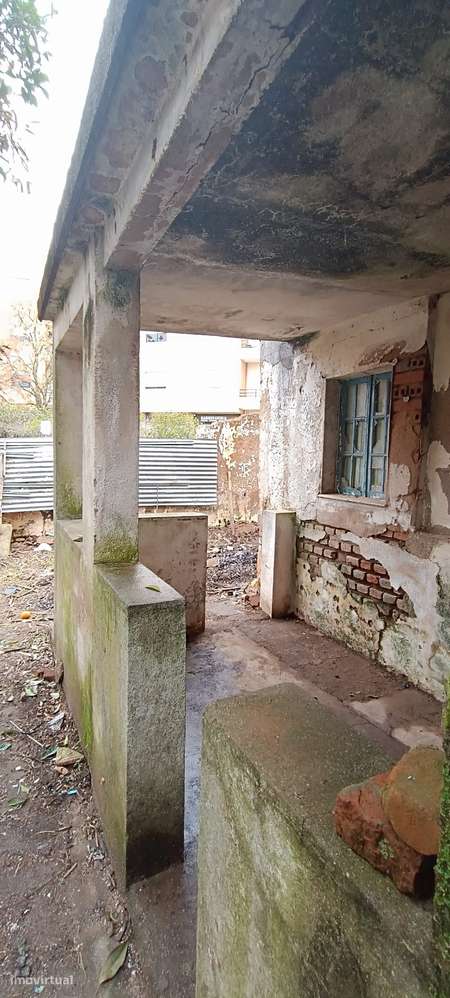 Moradia térrea T2 - centro da cidade!-14