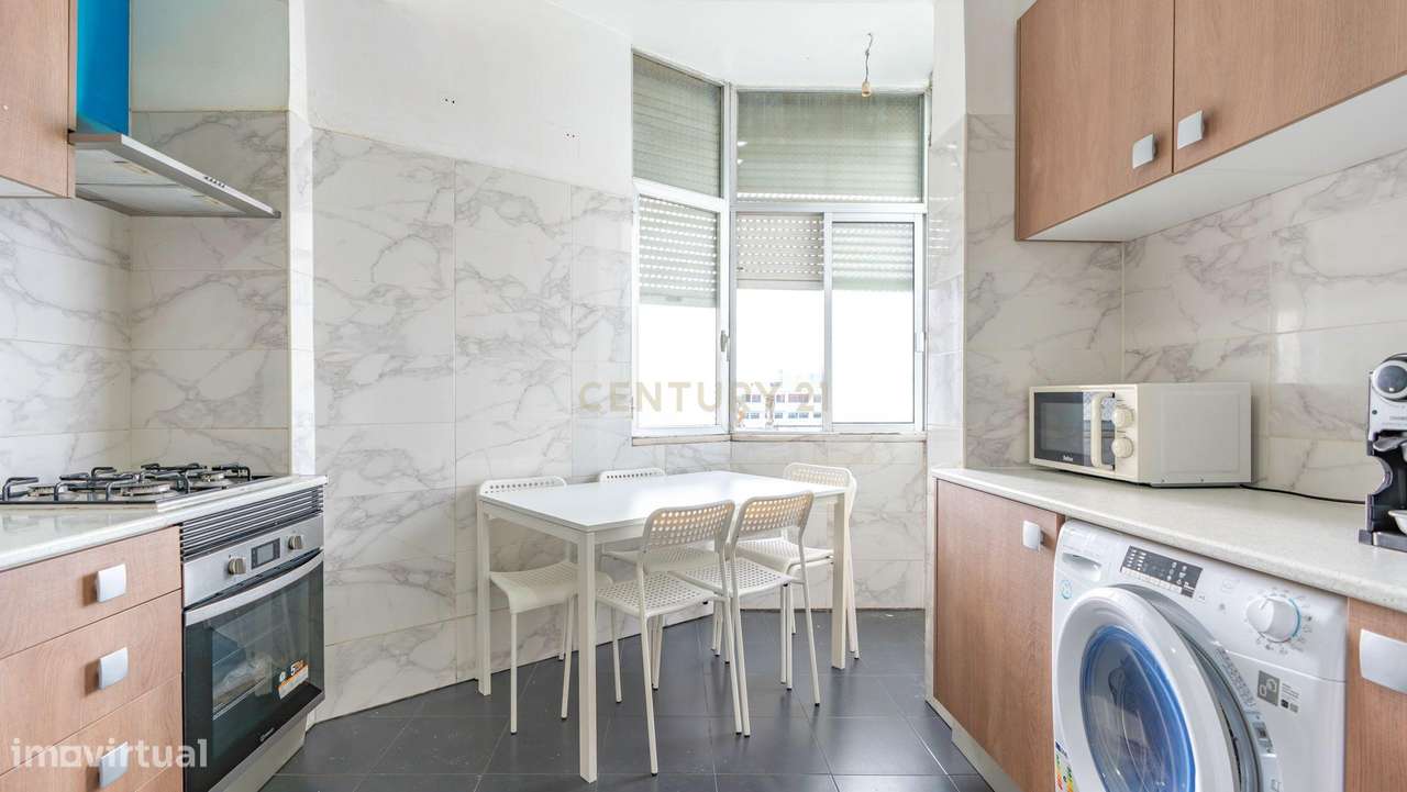 Apartamento T2 em Odivelas, Póvoa de Santo Adrião-9