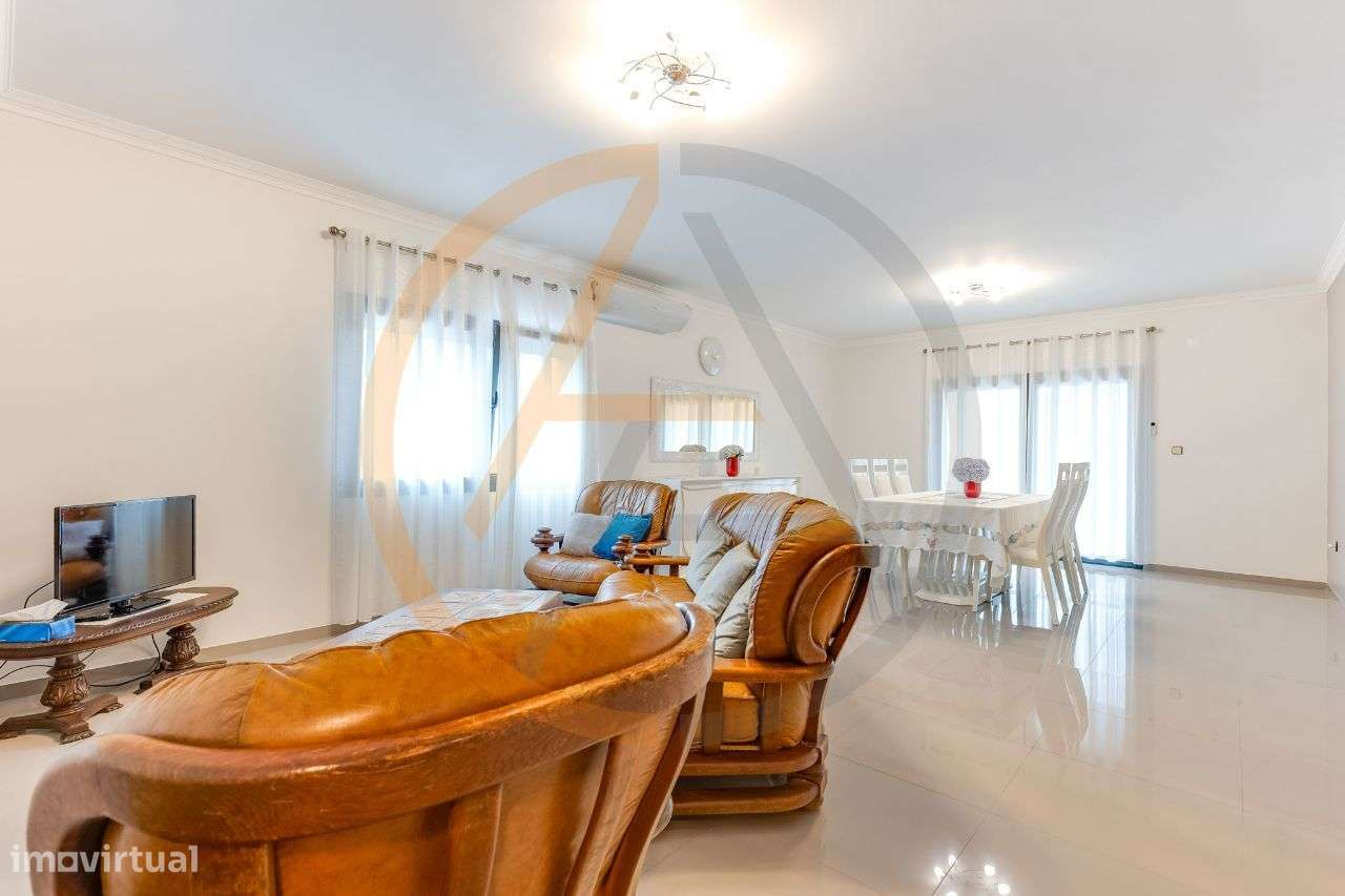 Moradia T6 c/ Piscina, amplo Espaço Exterior e Garagem | Vila do Conde-9