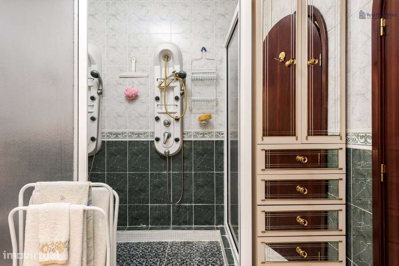 Encanto Algarvio – Moradia Térrea Isolada com Piscina e Jardim-20