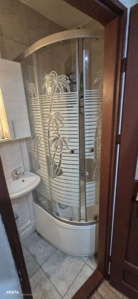 Garsoniera 24mp  RENOVATA la etajul 3, Narcisa-4