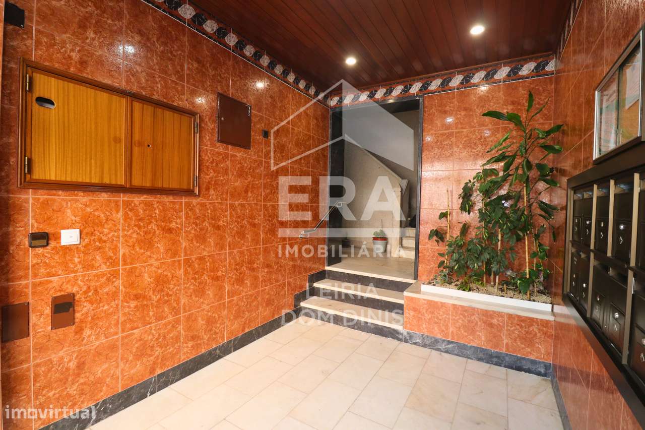 Apartamento, 82 m², Queluz e Belas-1