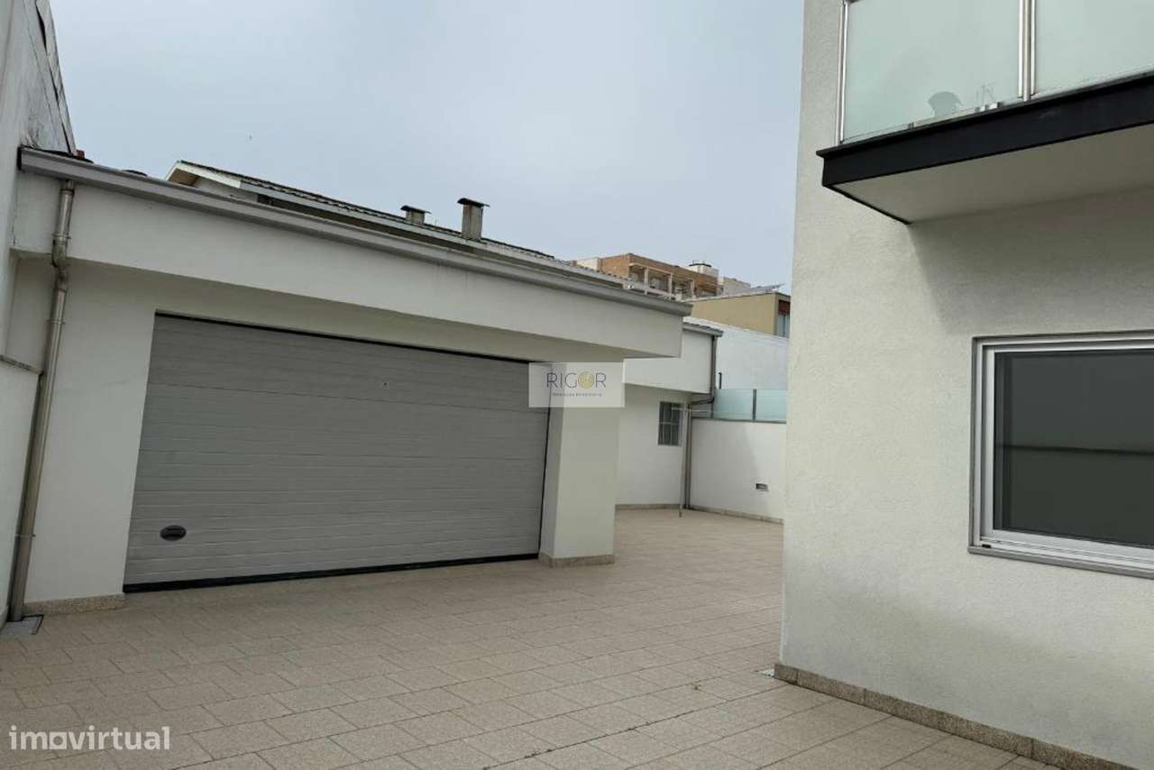 Moradia Geminada T4 Venda em Cidade da Maia,Maia-23