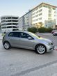 Volkswagen Golf - 6