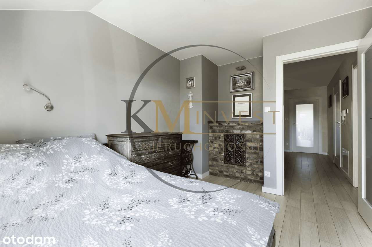 Słoneczny dom z ogrodem, garażem w bryle, kominkiem, w cichej okolicy-13