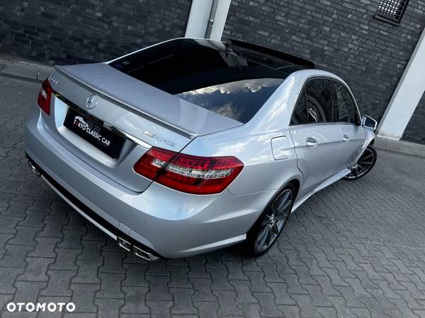 Mercedes-Benz Klasa E 63 AMG - 4