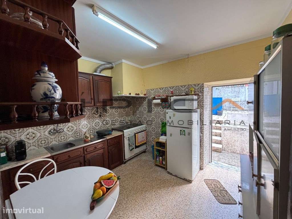 Moradia em vale encantado-6