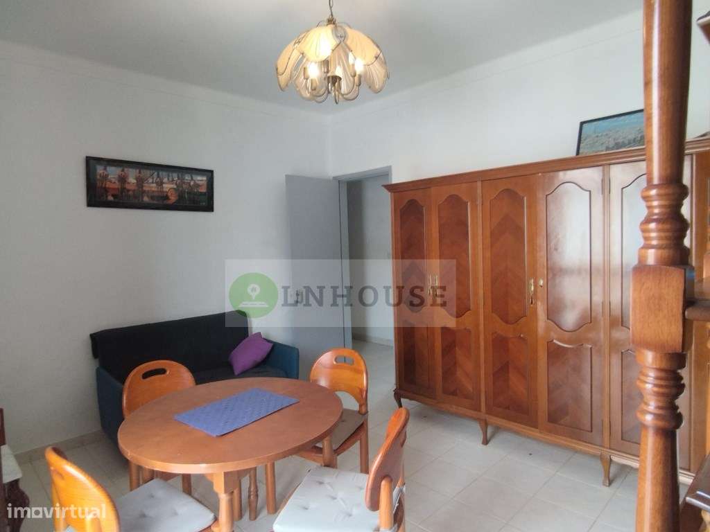 Exclusivo LNHOUSE: Prédio Inteiro / Venda Conjunta de Dois T2 no Ce...-3
