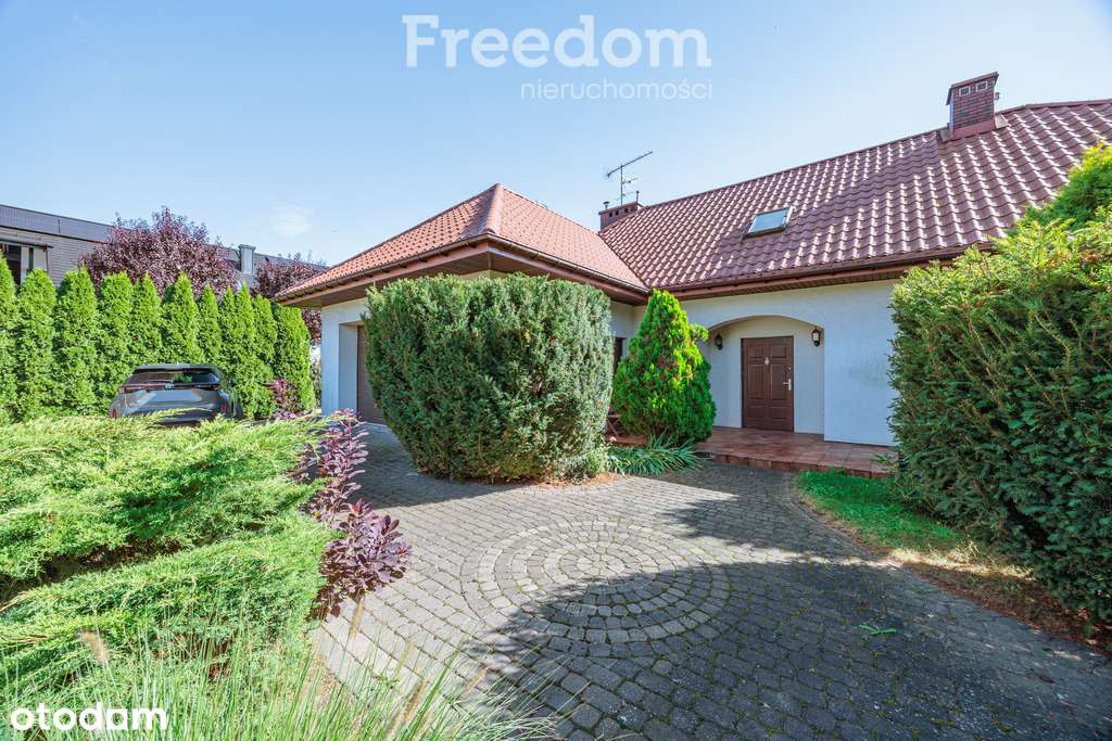 Przestronny dom w zacisznej okolicy - Pełny obrazek: 1/18